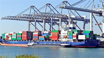 النقل تنشر تقريرا مصورا لمشروع محطة الصب الجاف بميناء الدخيلة (صور)