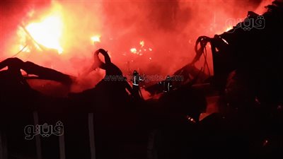 بث مباشر.. إخماد حريق مصنع الإسماعيلية بعد 3 ساعات دون خسائر بشرية | فيديو
