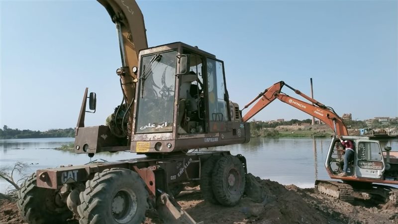 حملة تعديات علي أراضي