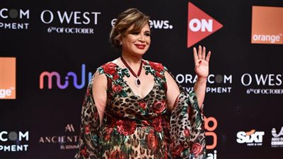 إلهام شاهين: أحيانًا الناس بتوقفني تتصور معايا وبرفض لهذه الأسباب |فيديو 