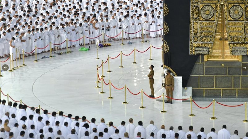 أول صلاة بدون تباعد
