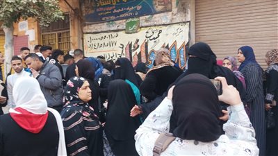  محافظ القاهرة يشدد على رؤساء الأحياء بالتواجد فى محيط لجان الانتخابات الرئاسية