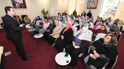 الإسكان تنظم ندوة عن أهمية المشاركة فى الانتخابات الرئاسية