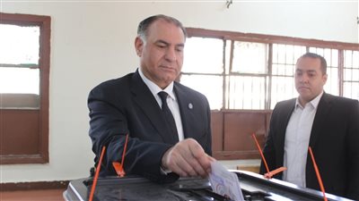  الإعلامي محمد فودة يدلى بصوته فى الانتخابات الرئاسية.. ويؤكد: مظاهرة حب لاستكمال مسيرة البناء والتعمير