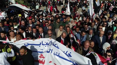 مسيرة بشوارع نقادة لحث المواطنين على المشاركة في الانتخابات الرئاسية (فيديو)