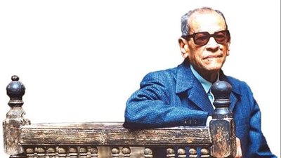  تحويل روايات نجيب محفوظ لإصدارات كوميكس مصورة