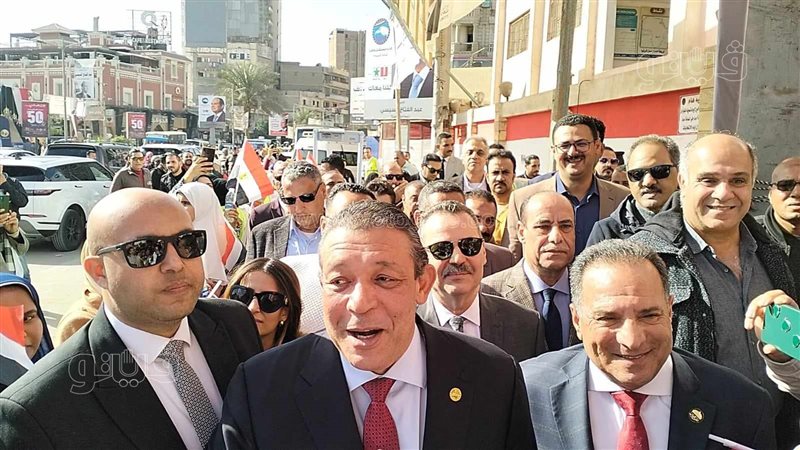 المرشح الرئاسي حازم