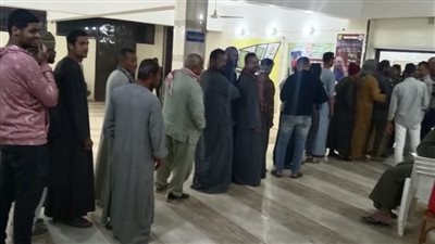 إقبال كثيف قبيل غلق لجان انتخابات الرئاسة بالوادي الجديد