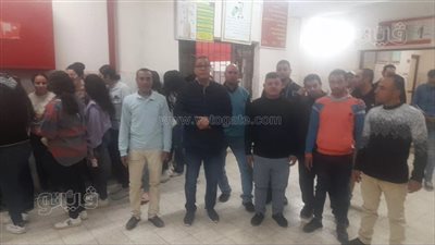 استمرار التصويت بلجنة الوافدين في بني سويف حتى آخر ناخب (فيديو)