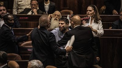 وزير المالية الإسرائيلي المتطرف يوجه 