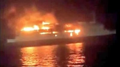  بصاروخ مجنح، تداول فيديو للحظة استهداف سفينة في باب المندب (فيديو)