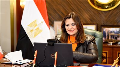 وزيرة الهجرة تؤكد دعمها لكافة الجهود الراغبة لخدمة المصريين بالخارج