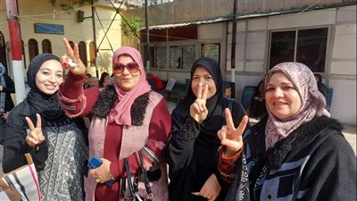 20 صورة ترصد اقبال المواطنين للتصويت بالإنتخابات الرئاسية في الجيزة والقاهرة (صور)