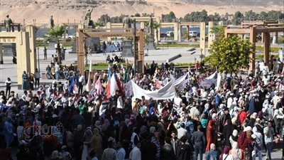 مسيرات حاشدة فى حب مصر، ومحافظ أسوان يشيد بوعى المواطنين (فيديو وصور)