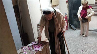 عجوز بعد إدلائه بصوته الانتخابي بمصر القديمة: جاي أرد الجميل لمصر 