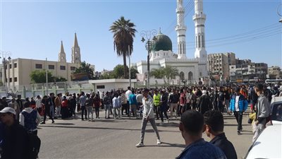 مسيرة حاشدة لحث المواطنين على المشاركة في الانتخابات الرئاسية بقنا (فيديو وصور)