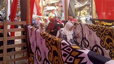 توافد الناخبين على لجان الانتخابات الرئاسية في الخصوص (صور)