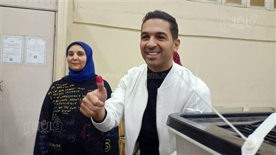 هاني حتحوت يدلي بصوته في الانتخابات الرئاسية بمدينة نصر (صور) 