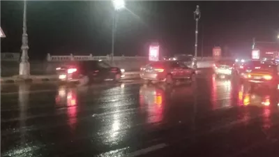 أمطار غزيرة تضرب شوارع الإسكندرية (صور)