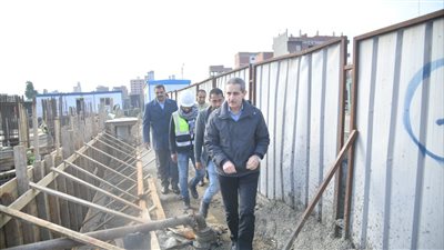 جولة صباحية لمحافظ الغربية لتفقد مشروعات التطوير في الرصف والقطاع الصحي