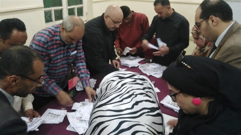عمليات الفرز فى الانتخابات