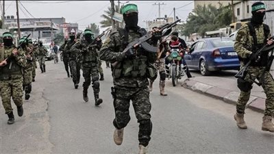 لحظة هجوم كتائب القسام على خيمة تضم جنودا إسرائيليين (فيديو)