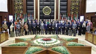 رئيس جامعة المنصورة الجديدة يشهد المؤتمر الدولي الخامس 