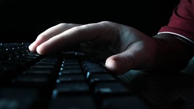 هاكرز يخترقون الموقع الرسمي لجيش الاحتلال ويبثون رسائل داعمة لغزة