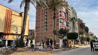 محافظ الإسماعيلية يتابع تنفيذ أعمال الخطة الاستثمارية بقطاع الطرق (صور)