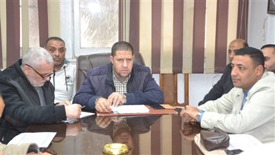 سكرتير محافظة البحيرة يتابع آخر مستجدات ملف تقنين أراضي أملاك الدولة (صور)