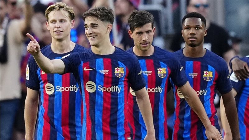 برشلونة،فيتو