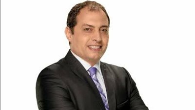 عمرو عبدالحق، قصة طبيب أسنان قاد النصر لطفرة إنشائية ورياضية 