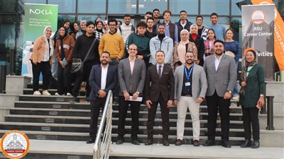 مركز التوظيف بجامعة عين شمس ينظم مقابلات تجريبية وجلسات فنية لتنمية مهارات الطلاب