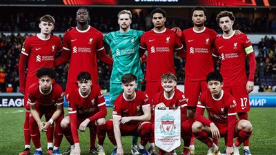 الدوري الأوروبي، سانت جيلواز يتقدم على ليفربول 2-1 في الشوط الأول