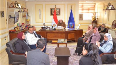 اجتماع بشأن مناقشة إنهاء الأعمال المتبقية بالمرحلة الأولى بميناء الصيد برشيد