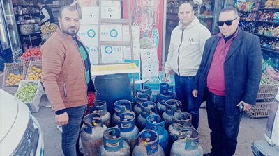 ضبط سيارة محملة بـ 8 أطنان سماد مدعم بالبحيرة (صور) 