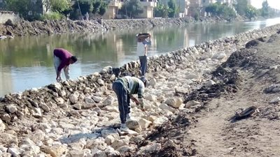 رصف 4 طرق باعتمادات مالية 77 مليون و300 ألف جنيه بالبحيرة (صور)