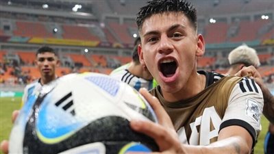  برشلونة يتطلع للتعاقد مع ريكيلمي الجديد 