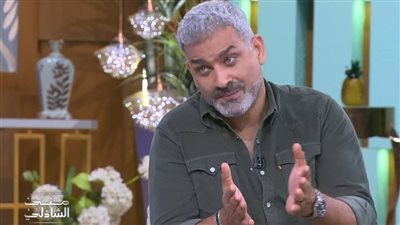 هاني عادل يكشف سر تسميته بعصام 