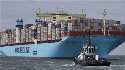 رويترز: جدول تشغيل ميرسك يظهر توجه جميع السفن لقناة السويس