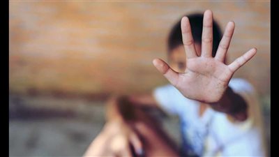 الاستماع لأقوال أسرة طفل خطفه عاطل وقتله بالمرج