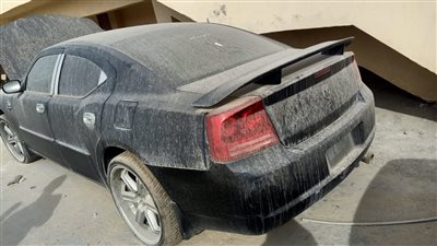 تفاصيل جلسة المزاد العلني لبيع 29 سيارة بجمرك مطار القاهرة (صور)