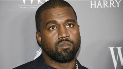 كانييه ويست يهاجم الصهاينة في بث مباشر