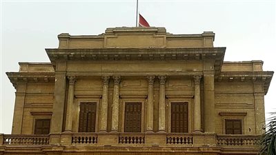 الشيوخ ينعي أمير الكويت وينكس أعلامه 3 أيام