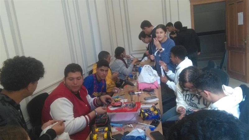 طلاب جامعة القاهرة