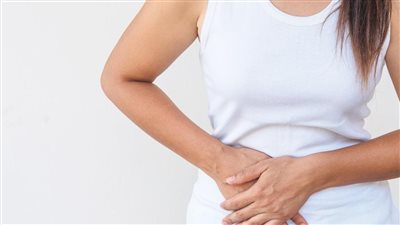 أهمها الغثيان والحمي، أعراض ومضاعفات التهاب المرارة