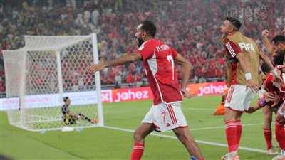 لاعبو الأهلي يصلون فندق الإقامة بعد انتهاء المران قبل مواجهة فلومنينسي البرازيلي (فيديو)