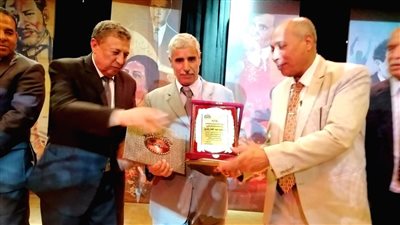 وكيل تعليم البحيرة يشهد حفل تكريم مدير عام إدارة وادي النطرون