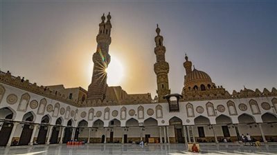 اليوم، الجامع الأزهر يدشن موسما جديدا من برامج المرأة حول 