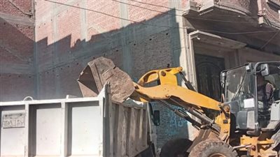 رفع 2700 طن قمامة في البحيرة